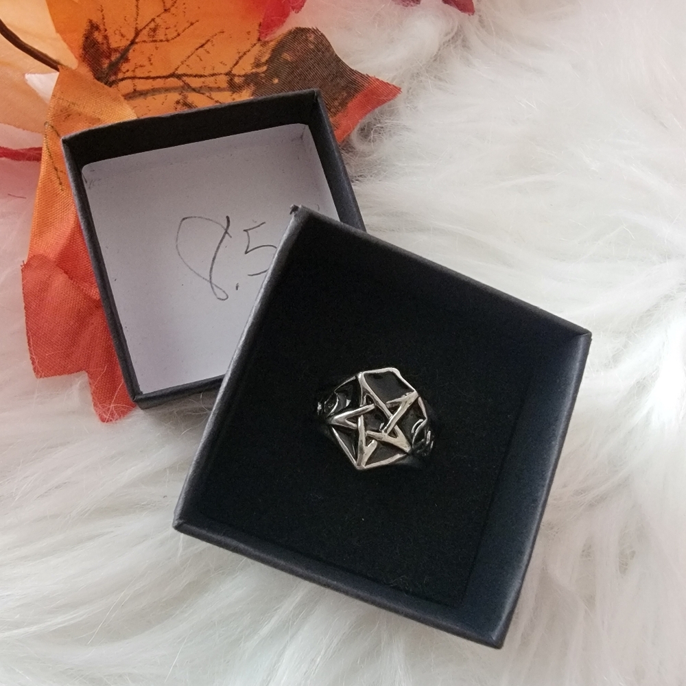 Pentagram Ring Size 8.5